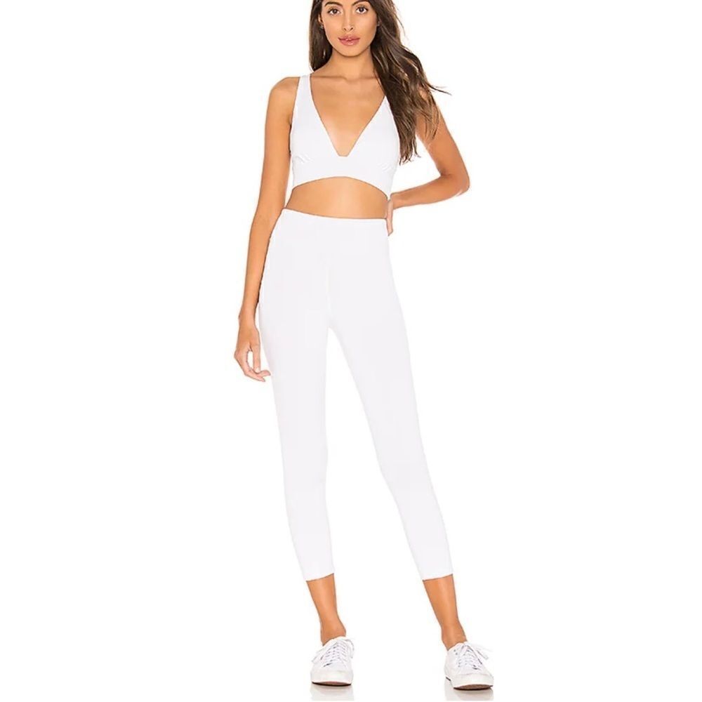 Revolve Love Wave Luka Active Wear Pant Legging in White, Large - Picture 9 of 9